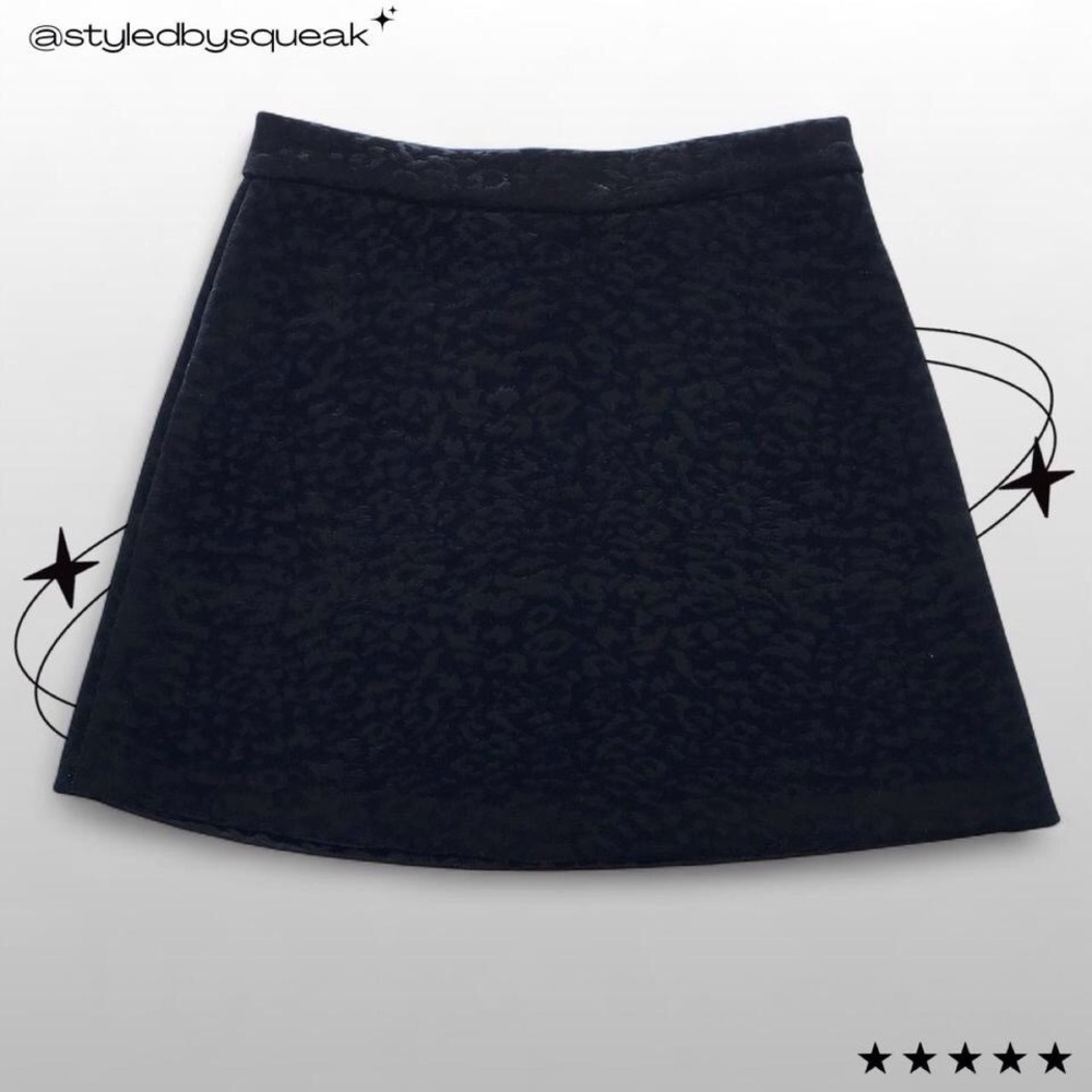 Topshop Black Velvet Animal Print Mini Skirt 6 Small Goth Boho Whimsigoth Witchy